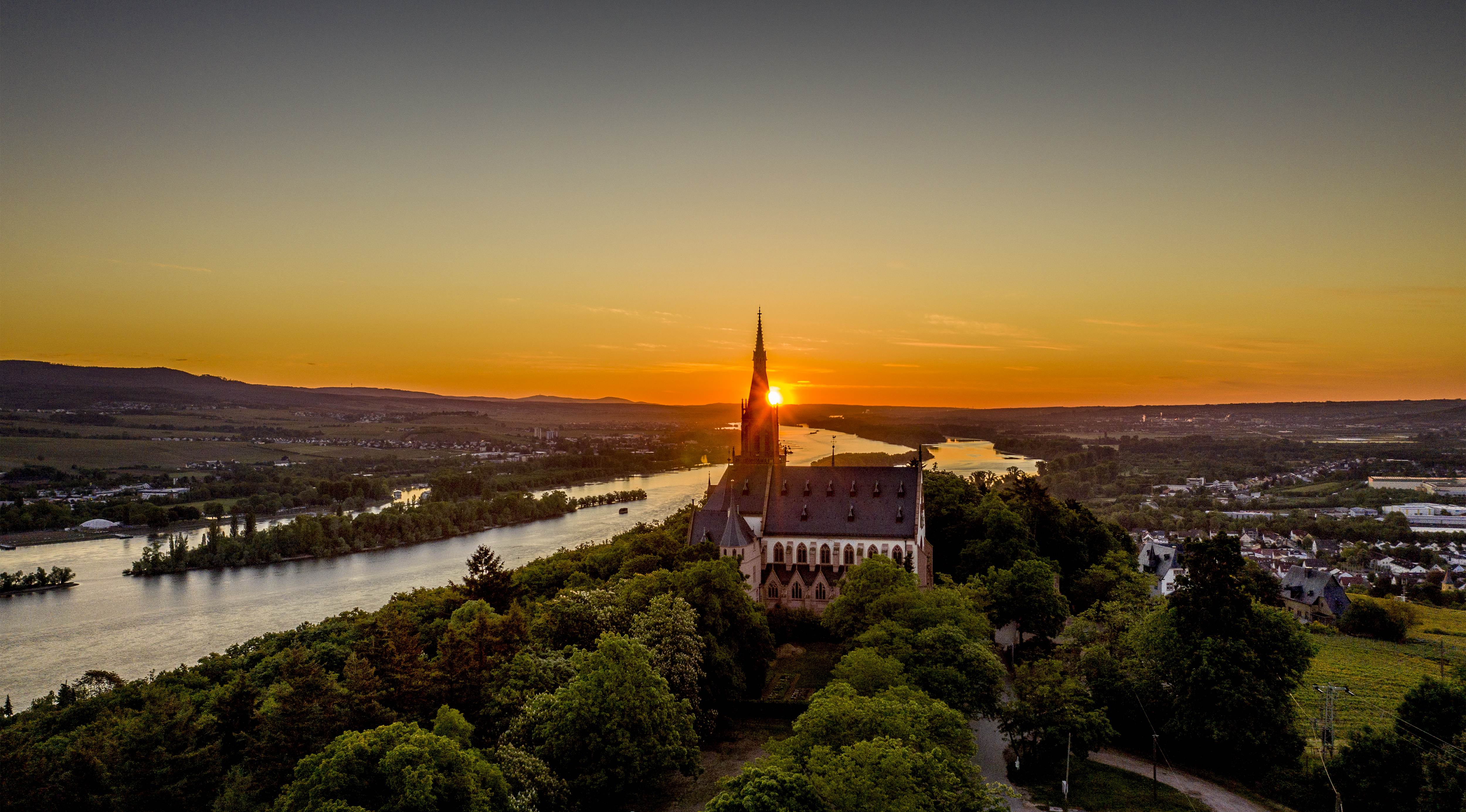 Wanderwege am Rhein